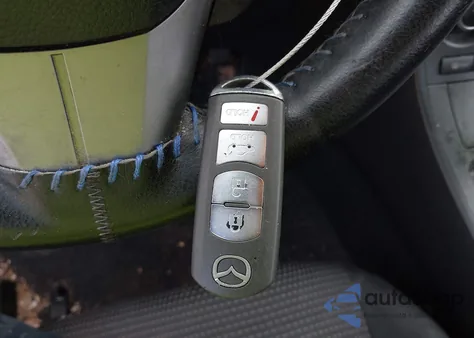 2013 Mazda Mazda3 I Touring z USA, uszkodzony, nr VIN JM1BL1V74D1767295